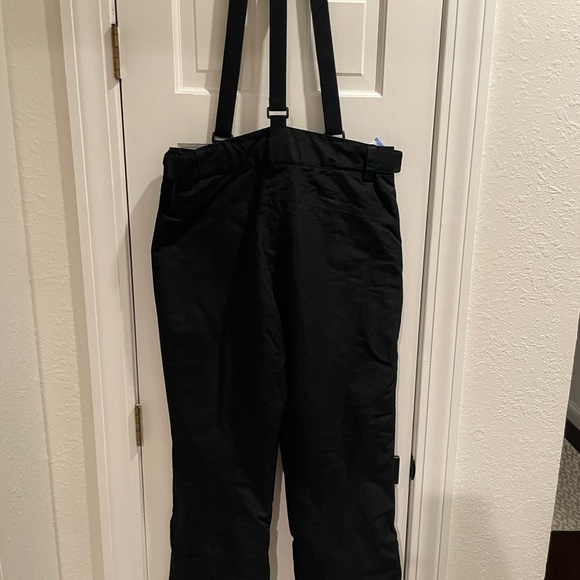 McKinley men’s Large MCK FROST ski pants with suspenders. 100% polyester - Picture 10 of 16